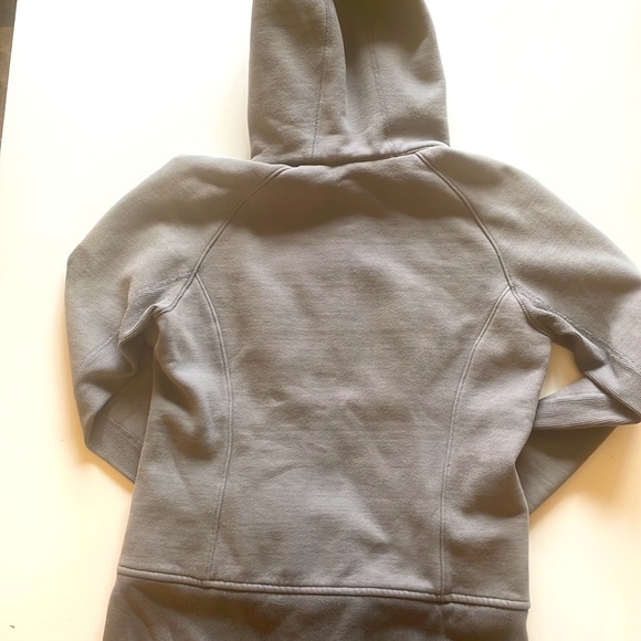 Grey Size 6 Lululemon Hoodie - Picture 3 of 3